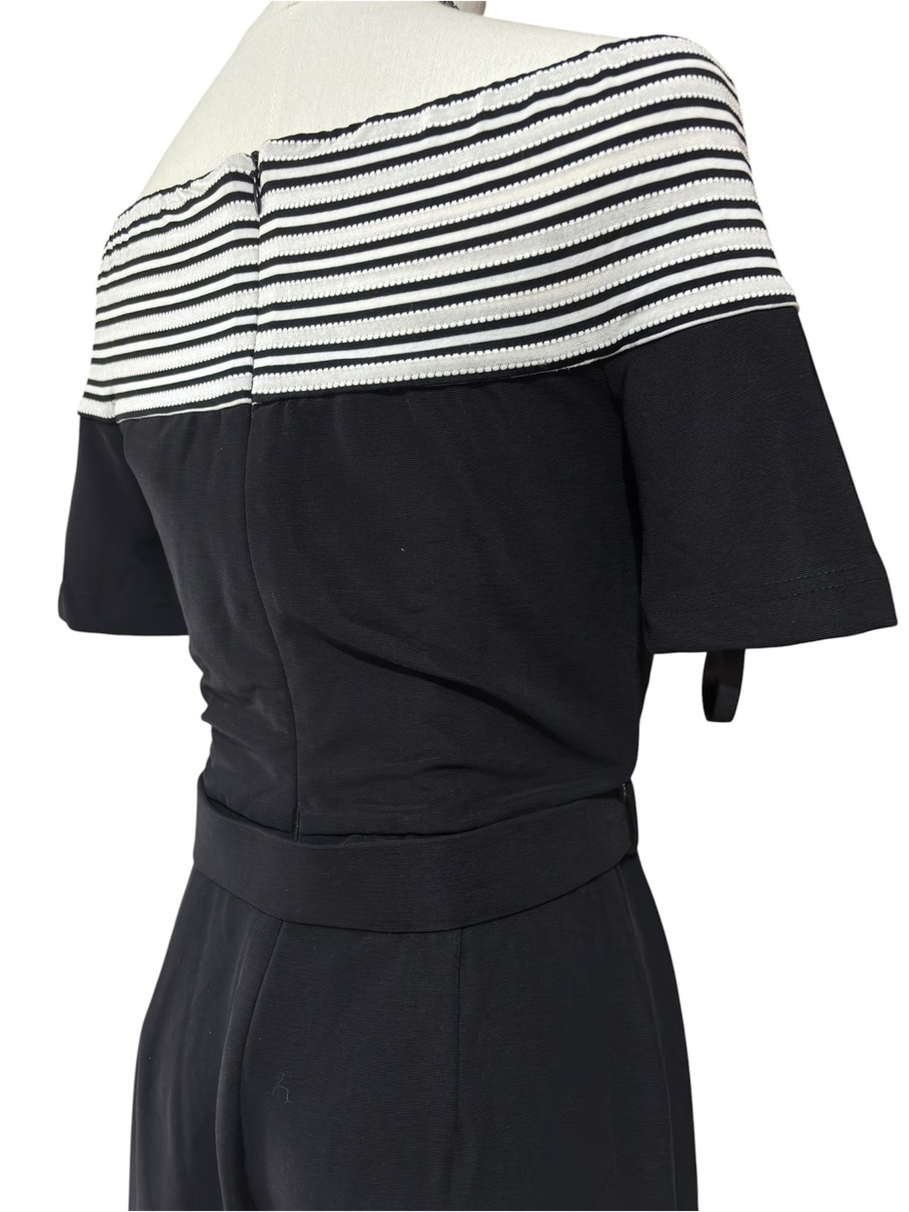 Joseph Ribkoff Wide Leg Jumpsuit 6 Nautical Off Shoulder Quiet Luxury Black - Picture 8 of 12